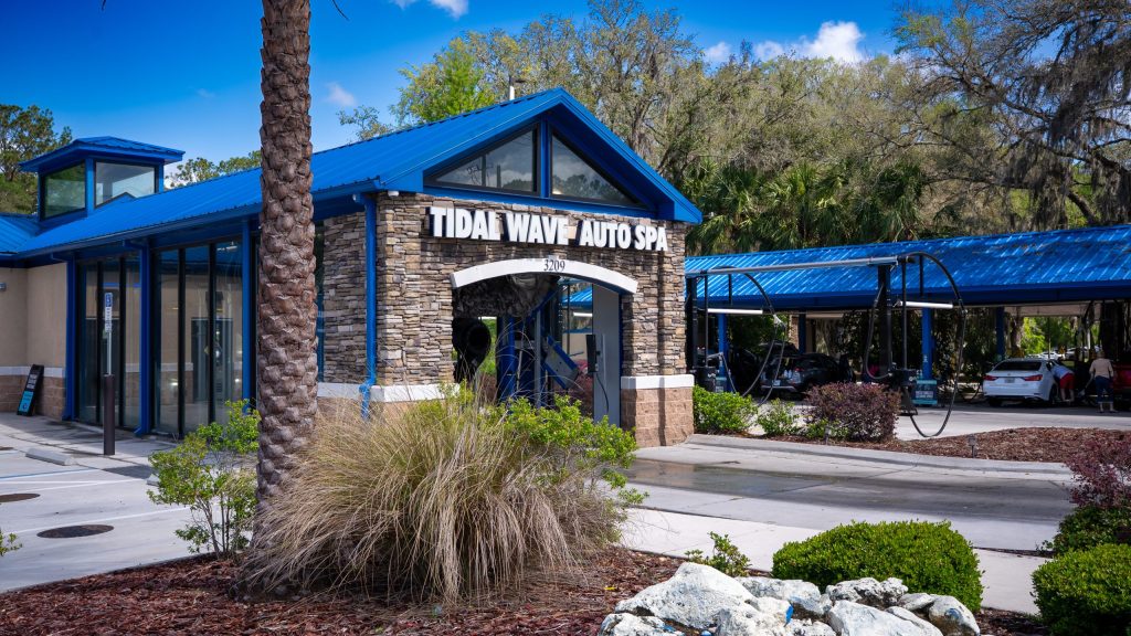 Tidal Wave Auto Spa store front in ocala, fl